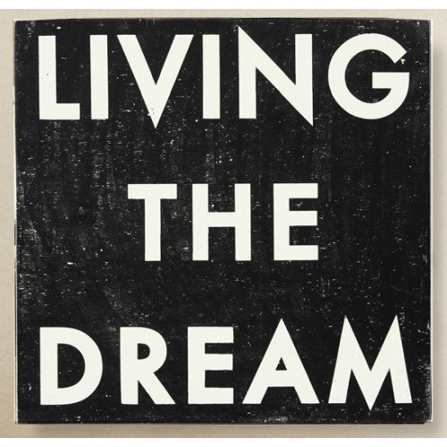 livingDream_black-500x500.jpg