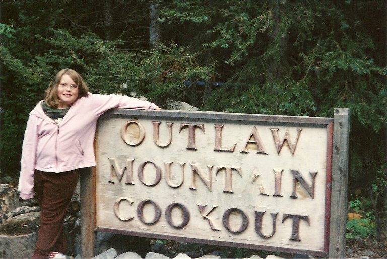 Outlaw mountain .jpg