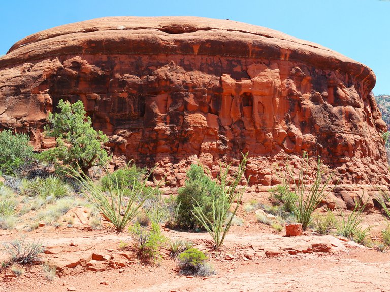 Sedona-8---Spaceship-rock-1 - Post.jpg