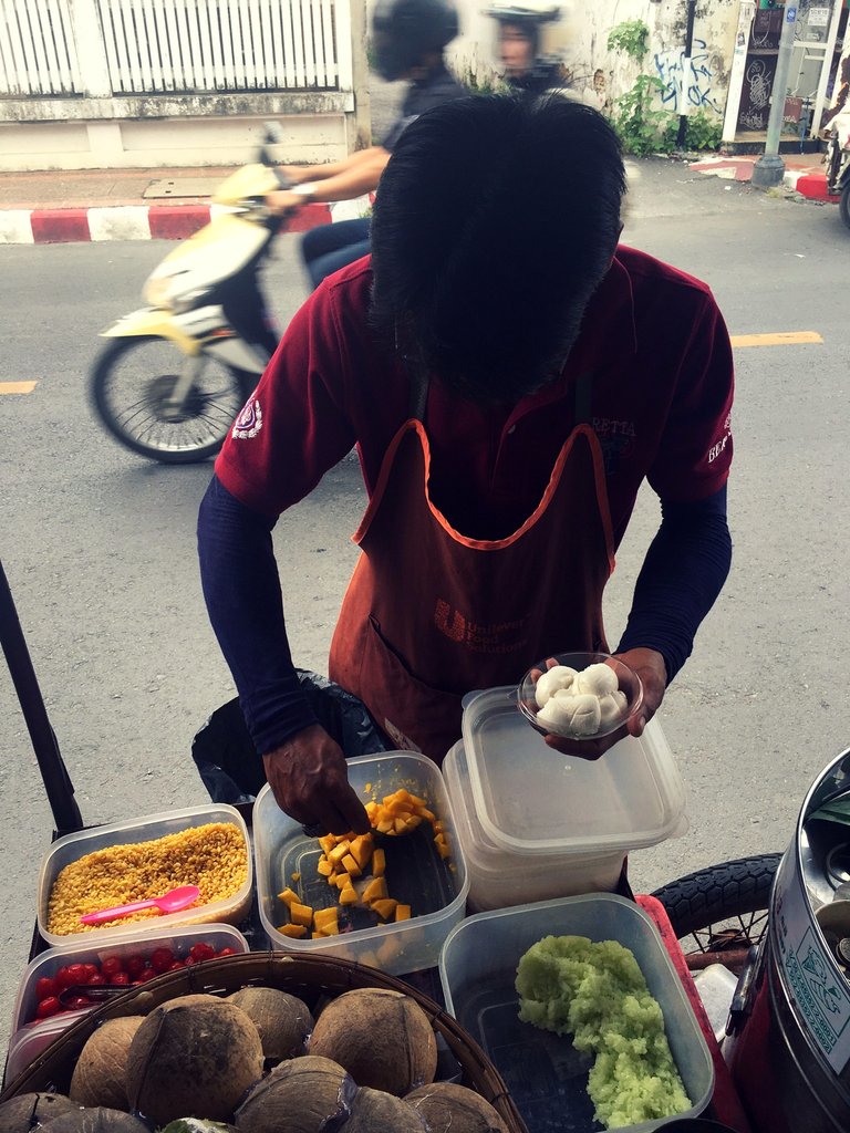 4. Coconut Icecream Food Stall Chiang Mai Thailand.jpg