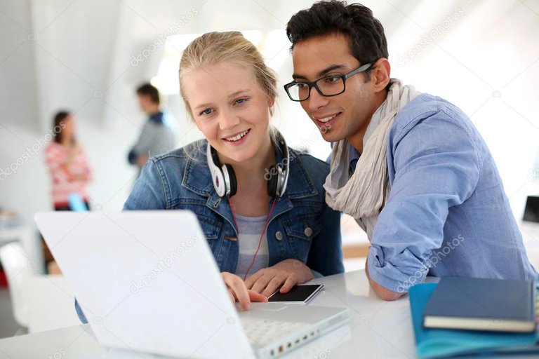 depositphotos_41329191-stock-photo-people-studying-on-laptop.jpg