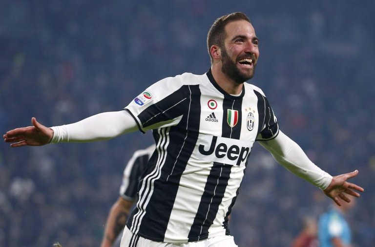 higuain.jpg