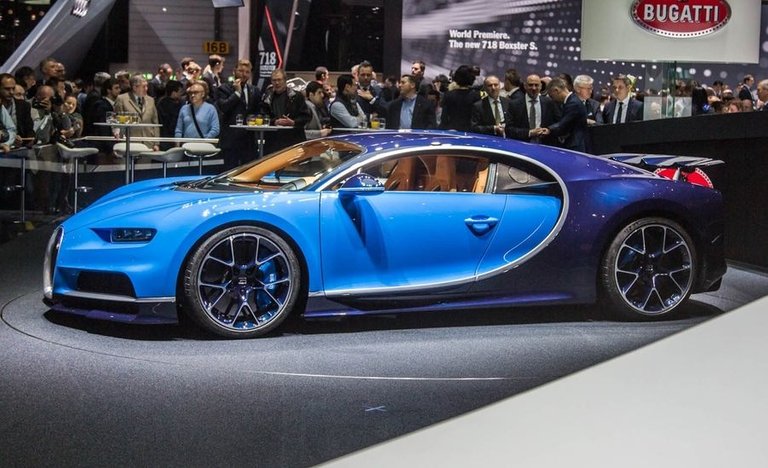 2017-bugatti-chiron-official-photos-and-info-news-car-and-driver-photo-665950-s-original.jpg