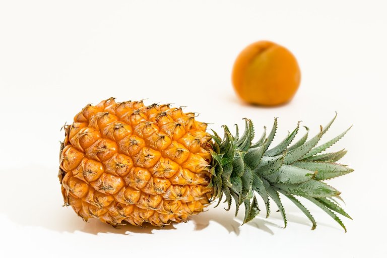 pineapple-3064719_1280.jpg