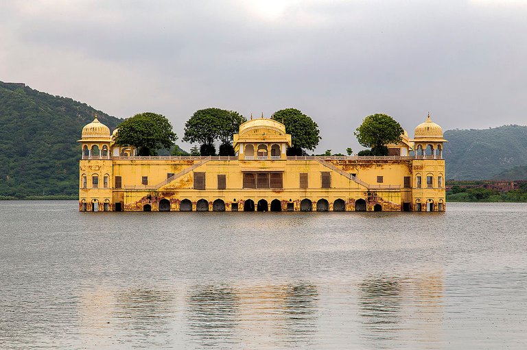 Jal Mahal.jpg