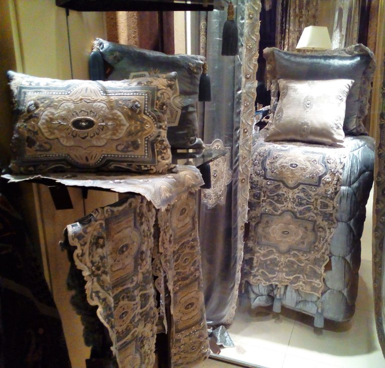 elaborate patterened cushions.jpg