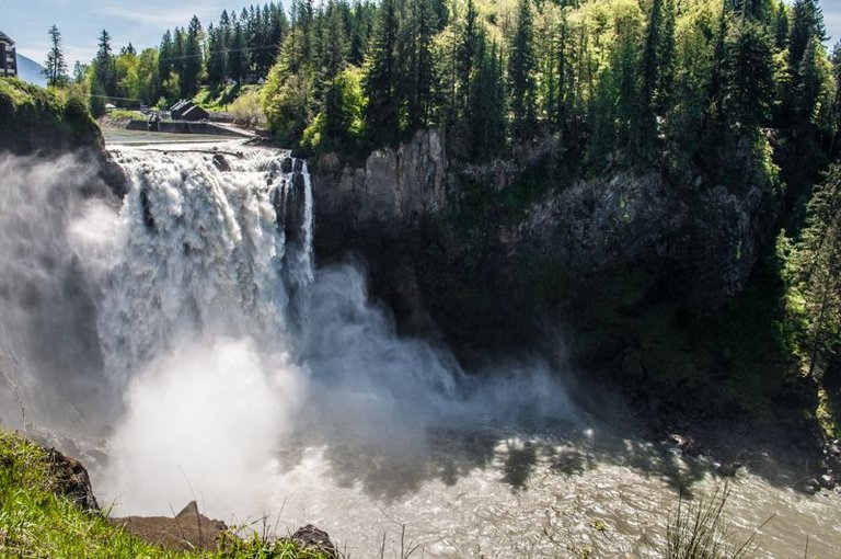 040517_1158_DSC_0110_Snoqualmie Falls.jpg