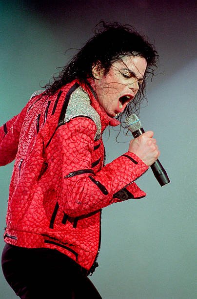 photo-of-michael-jackson-michael-jackson-performing-on-stage-tour-picture-id84888452.jpg
