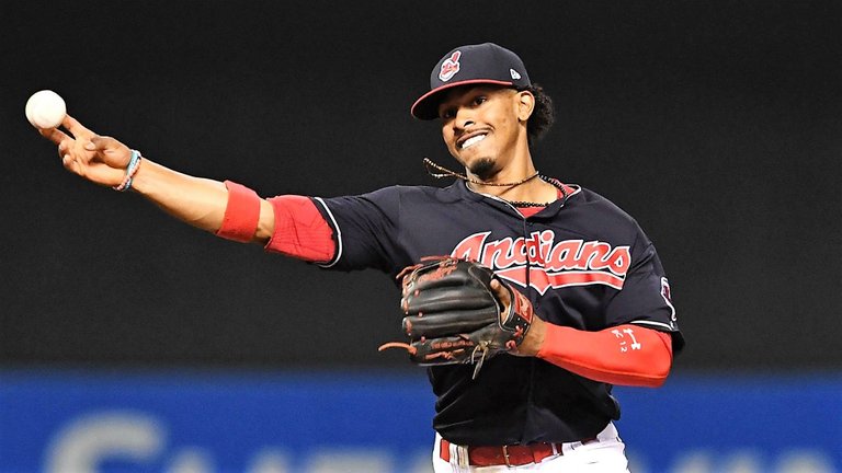 francisco-lindor-110816-getty-ftr-usjpg_12a9j1bepqt6x1f09iwq84tuse.jpg