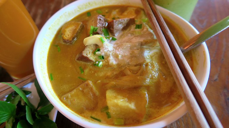 4. Khao Soi.JPG