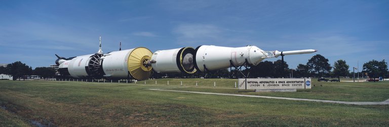 saturnV.jpg