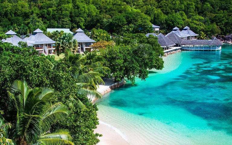 la-domaine-de-la-reserve-seychelles-p.jpg