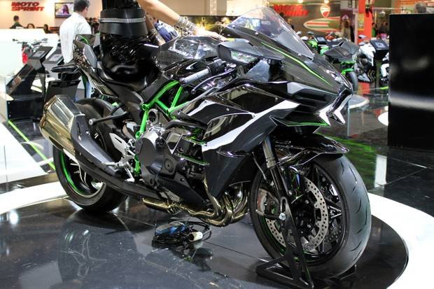 kmi-beri-kemudahan-bawa-pulang-kawasaki-ninja-h2-7in.jpg