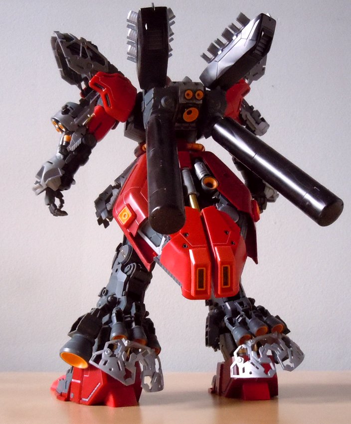 MG-Sazabi04.jpg