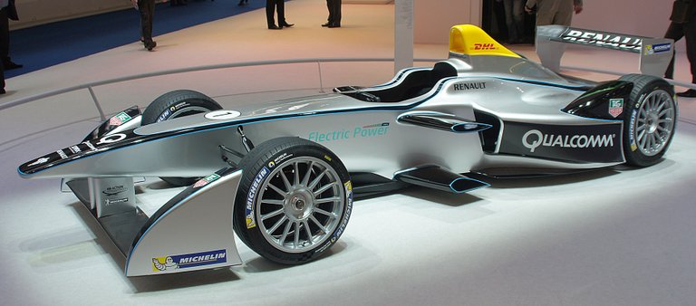 Spark-Renault_SRT_01_E_(Formula_E).JPG