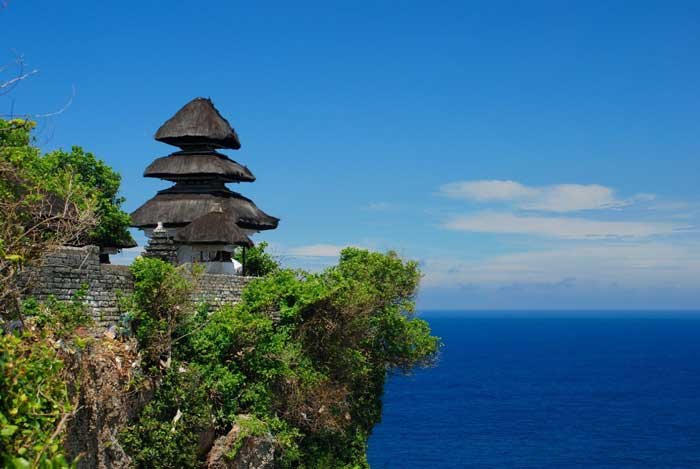 Pura-Uluwatu1.jpg