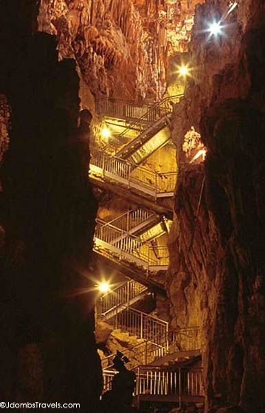 Jdombs-Travels-Grotta-Gigante-3 Luxe adventure.jpg