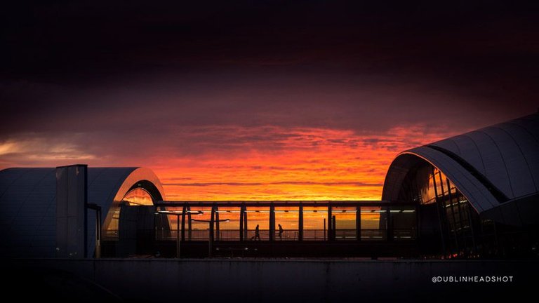 dublin_airport_rafael-photography-2017_web-version.jpg