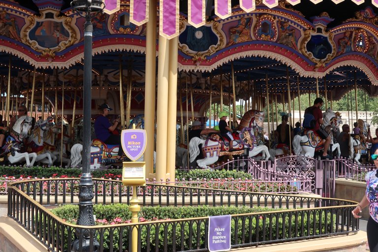 Carosel Magic Kingdom theme park at Walt Disney World Resort September 2017.JPG