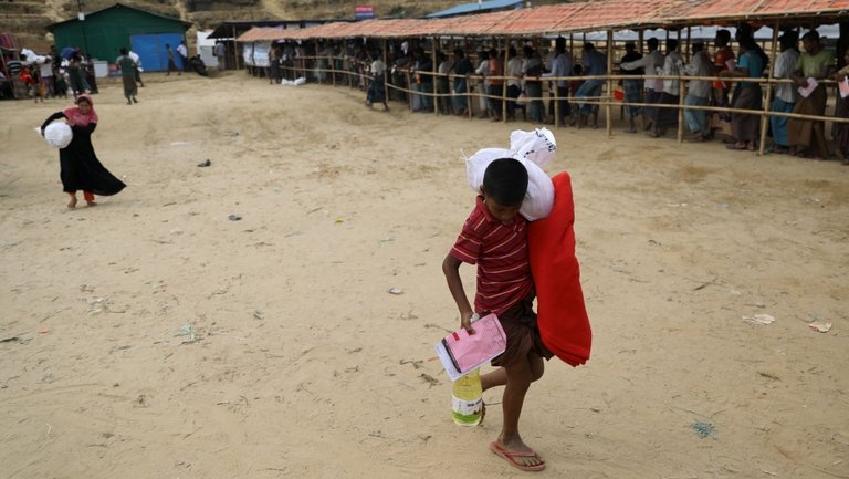 MYANMAR-ROHINGYA-BANGLADESH.jpg