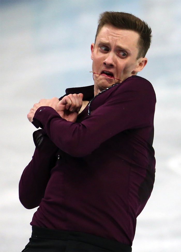 funny-olympic-figure-skating-faces-50-5a81466f2515c__700.jpg