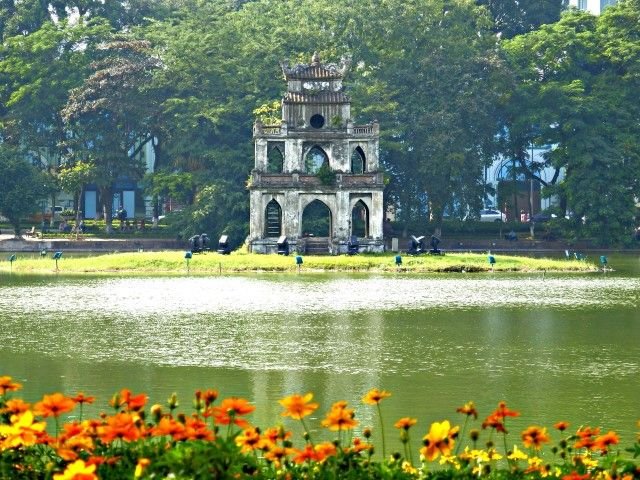 pagoda 2 (Small).jpg