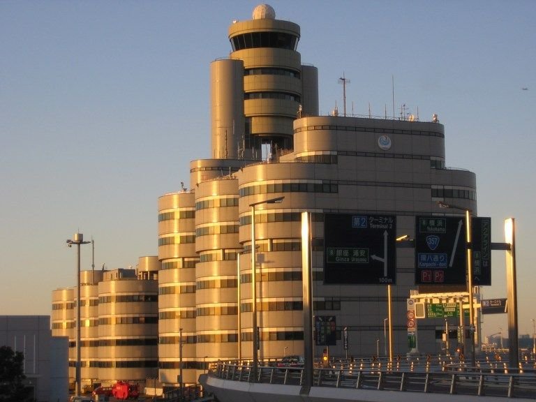 HND_control_tower-1.jpg