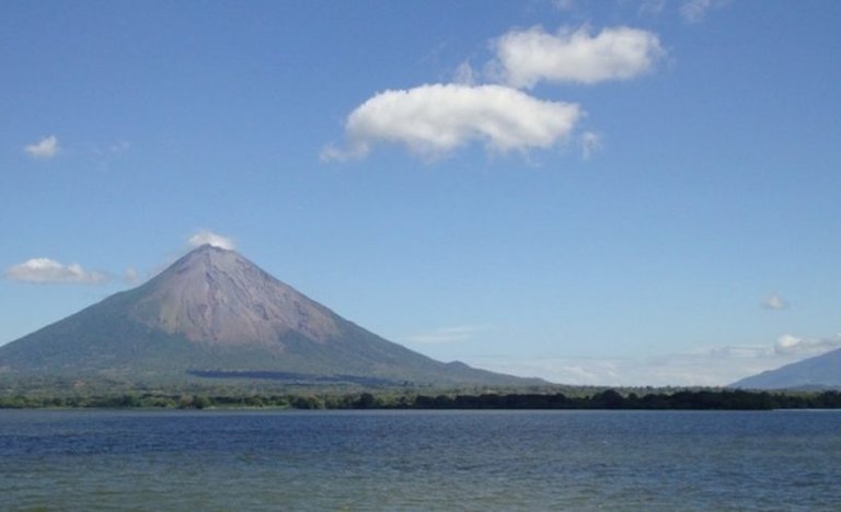 GRAN LAGO DE NICARAGUA.jpg