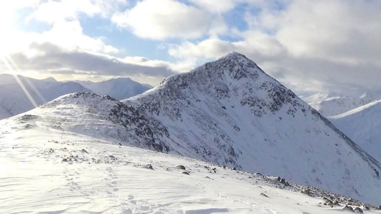 33 Looking up to summit of Stob Dubh from start of ridge.jpg