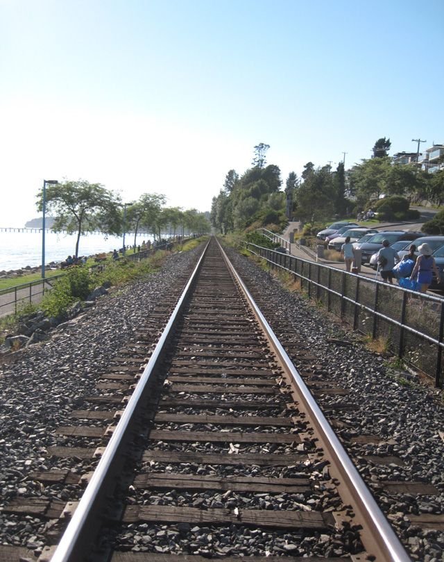 vancouver-white-rock-640x809.jpg