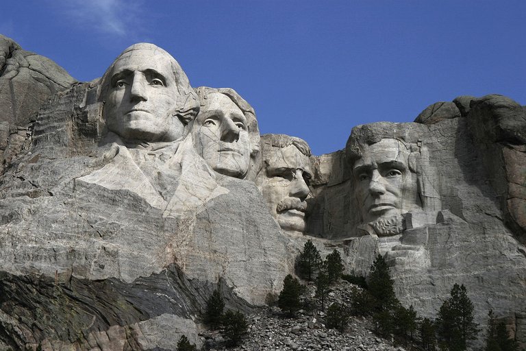 5-Rushmore Dağı Anıtı Kayıtlar Odası ABD.jpg