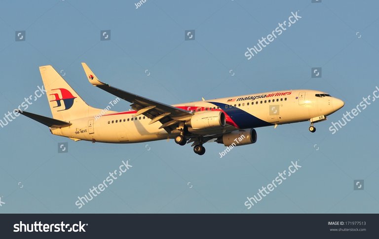 stock-photo-singapore-may-malaysian-airlines-boeing-landing-at-changi-airport-on-may-in-171977513.jpg