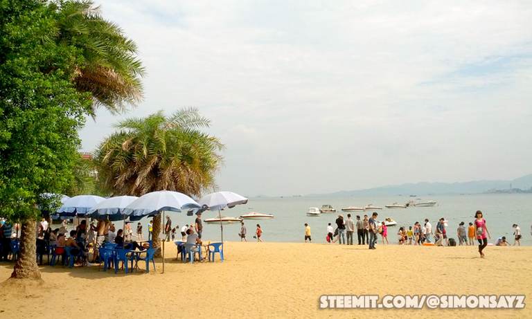 Gulangyu-Island-Beach2.png