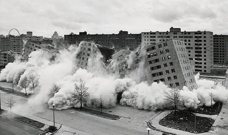 Pruitt-Igoe31 (1).jpg