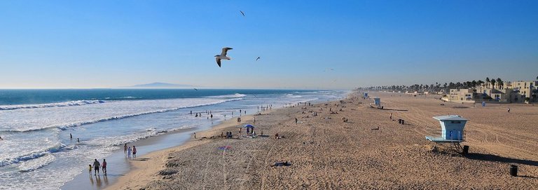 Beach North of Pier.jpg