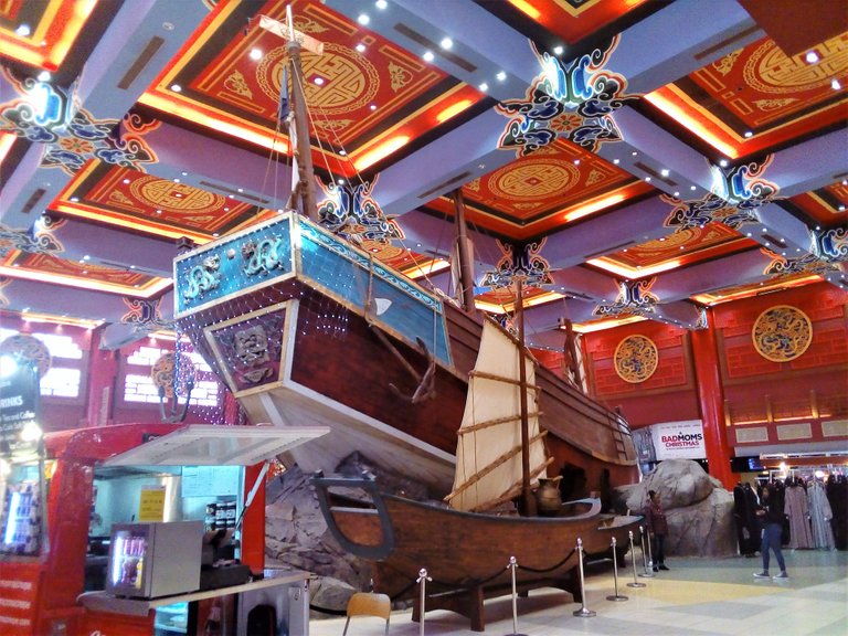 chinese junk.jpg