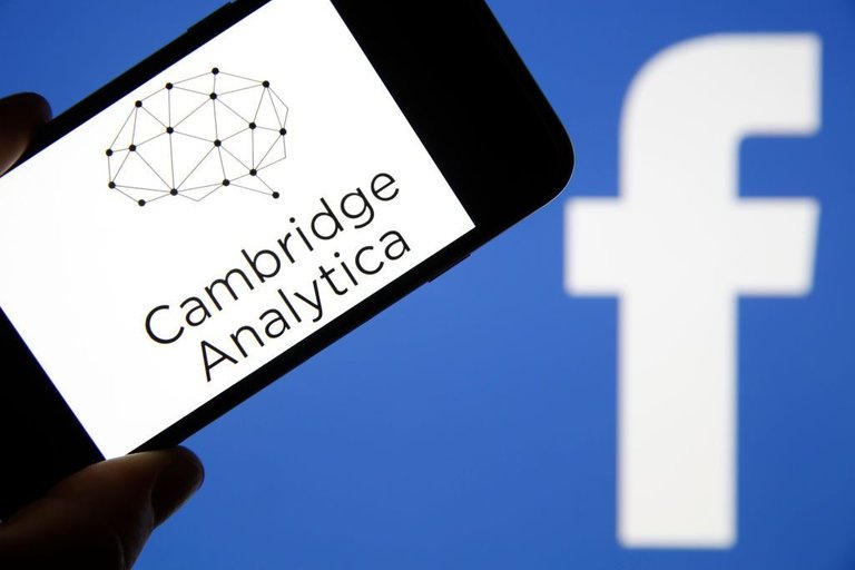 cambridge-analytica-gettyimages-935015064-1521565330.jpg