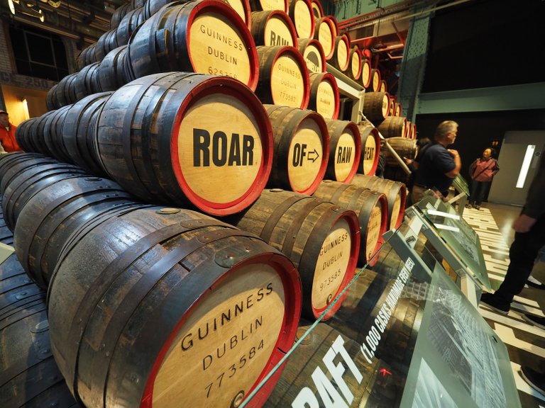 guinness-storehouse-barrels.jpg