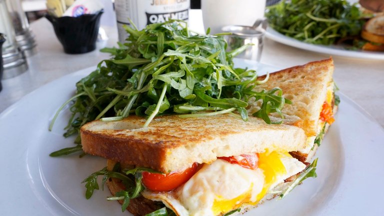 SB+Breakfast+Sandwich+Los+Angeles.jpg