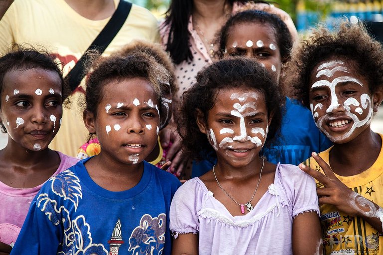 Papuan_Kids_Arborek.jpg