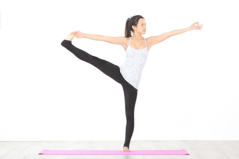 extended-hand-to-toe-pose-yoga_925x.jpg