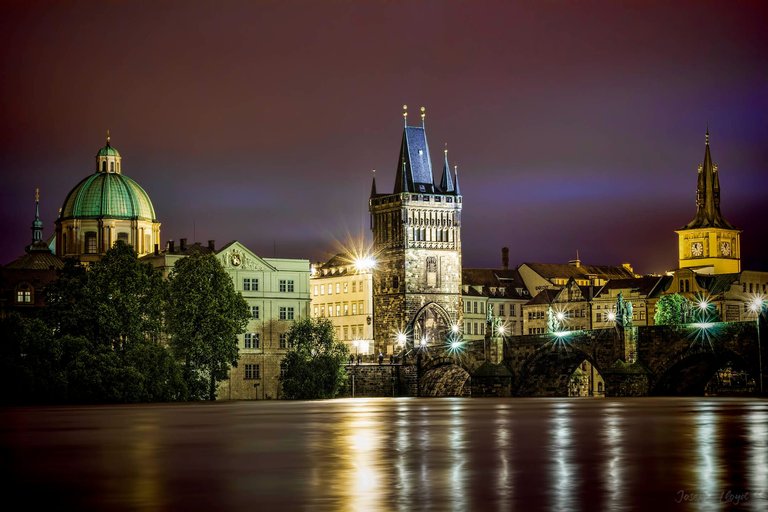 PRAHA FLOOD 2014 copy_FINAL_INSTA.jpg