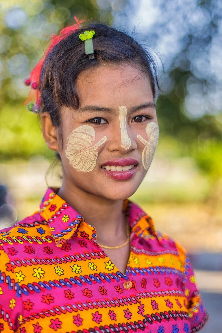 stock-photo-beautiful-myanmar-girl-94323721.jpg