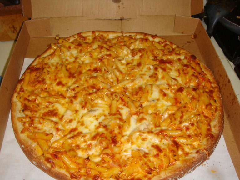 Penne Vodka Pizza.JPG