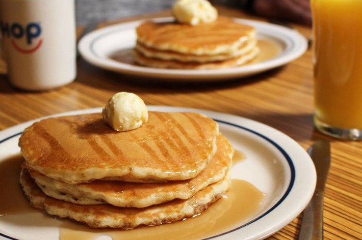 27-ihop-national-pancake-day.w710.h473.jpg