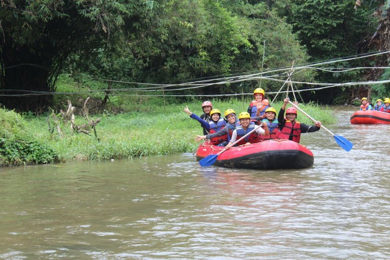 rafting 4.jpg