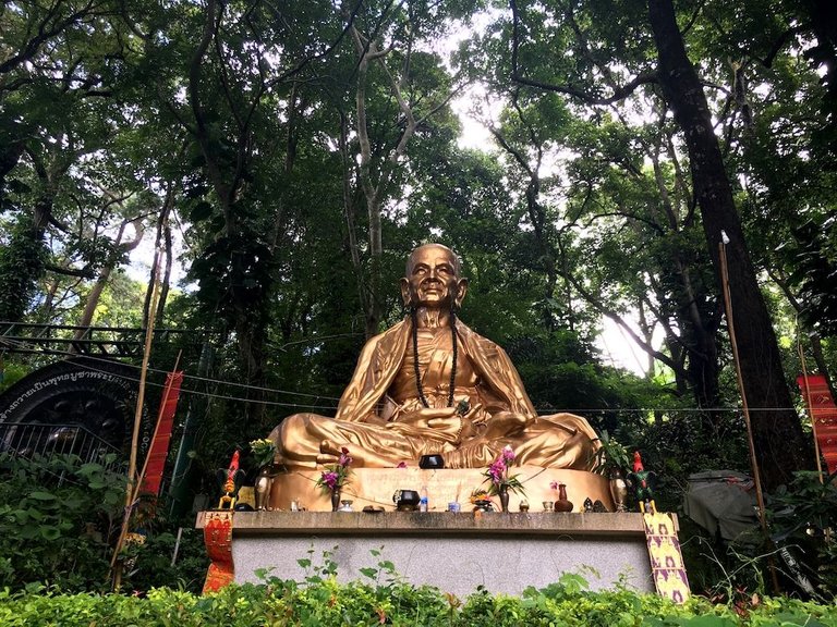 Wat Doi Suthep Chiang Mai Thailand 05.jpg