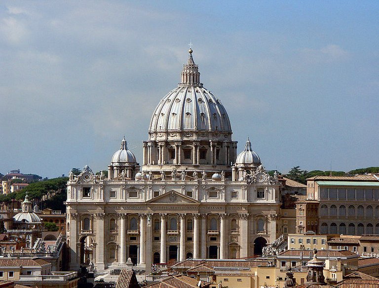 St-Peters-Basilica.jpg