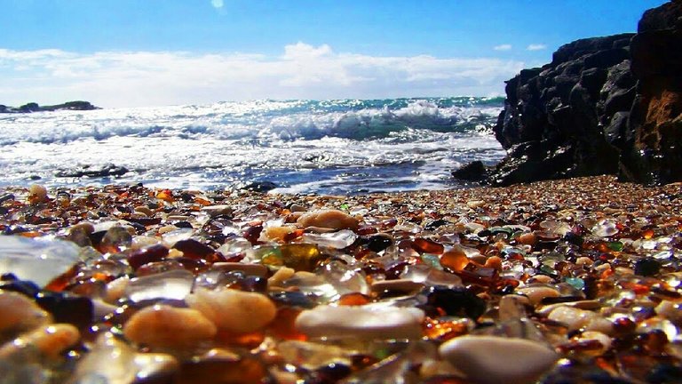 glass beach russia 2.jpg