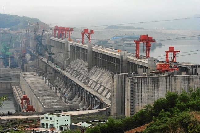 three_gorges_dam_china-e1483537247704.jpg